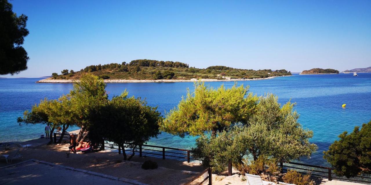 Apartment Okrug Gornji - Trogir With Sea View Luaran gambar