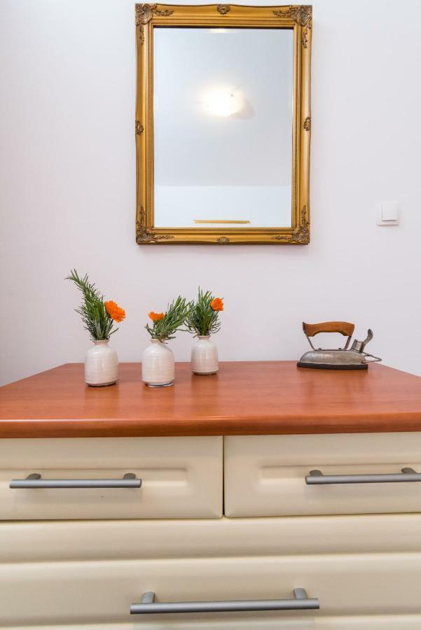 Apartment Okrug Gornji - Trogir With Sea View Luaran gambar